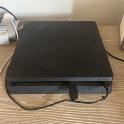 PS4 1TB