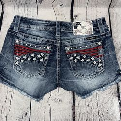NWOT Miss Me Distressed Stars And Stripes Jean Shorts Size 28