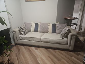 Cindy Crawford Sofa with pillows