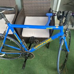 Cannondale R500 Bicycle - $200