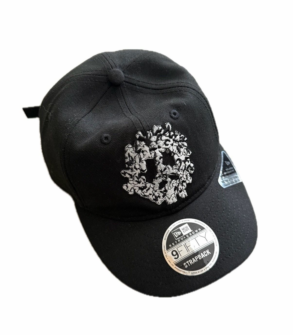 Denim Tears x New Era ‘Peace Wreath’ SnapBack (Strapback) - Black / One Size