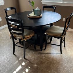 Pottery Barn table And Chairs