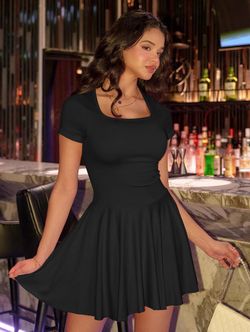 Summer mini dress with sleeves