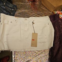 Levi's White Denim Skirt 31