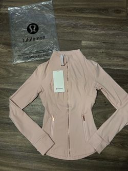 NEW Lululemon Pink/Rose Gold Zip-Up Jacket with Tags Size 2
