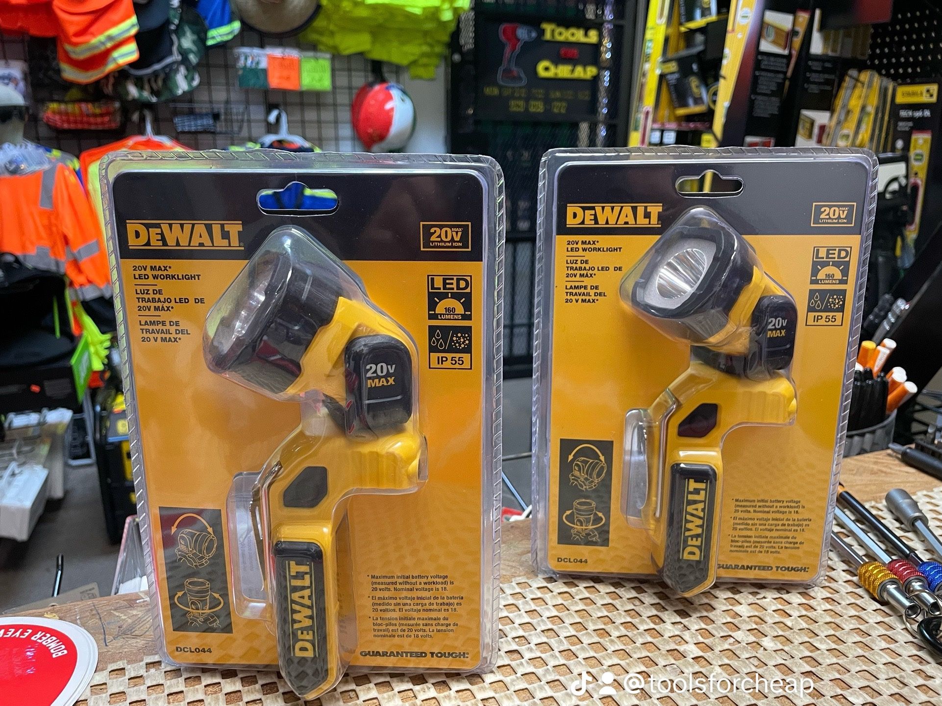 DEWALT 20V MAX Cordless LED Work Light $49 EACH.
