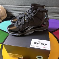 Nike Air Jordan 11 Gamma Size 5 Youth 