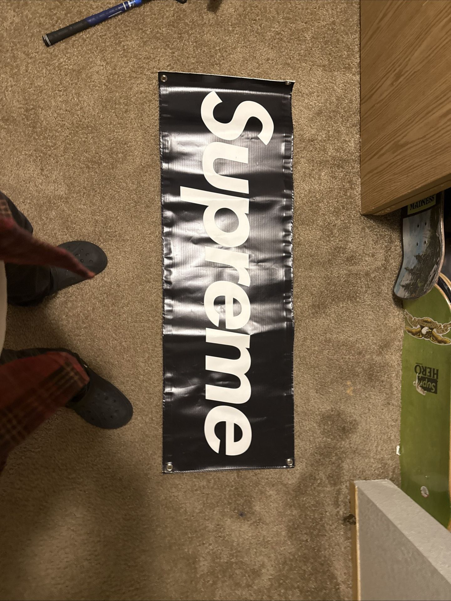 supreme banner