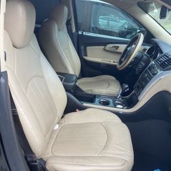 2012  CHEVY  TRAVERSE LTZ