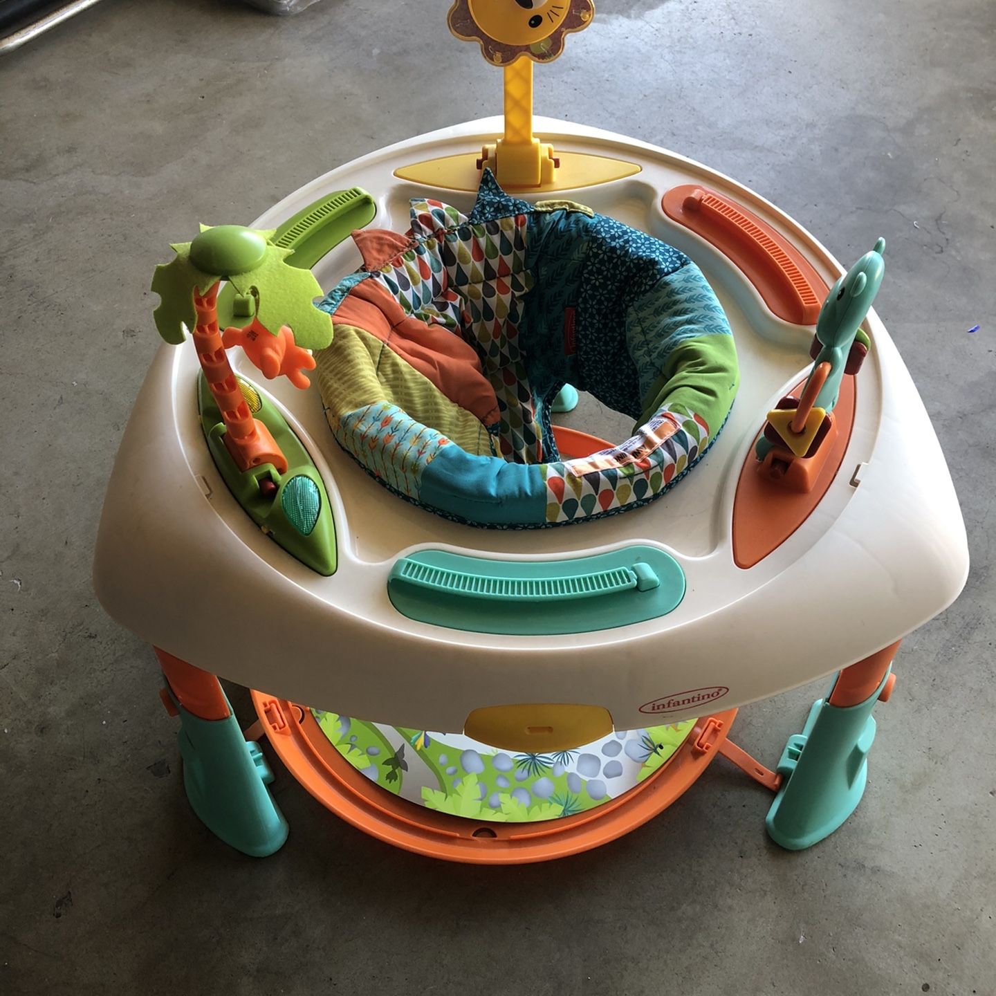 Baby Sit Spin & Stand