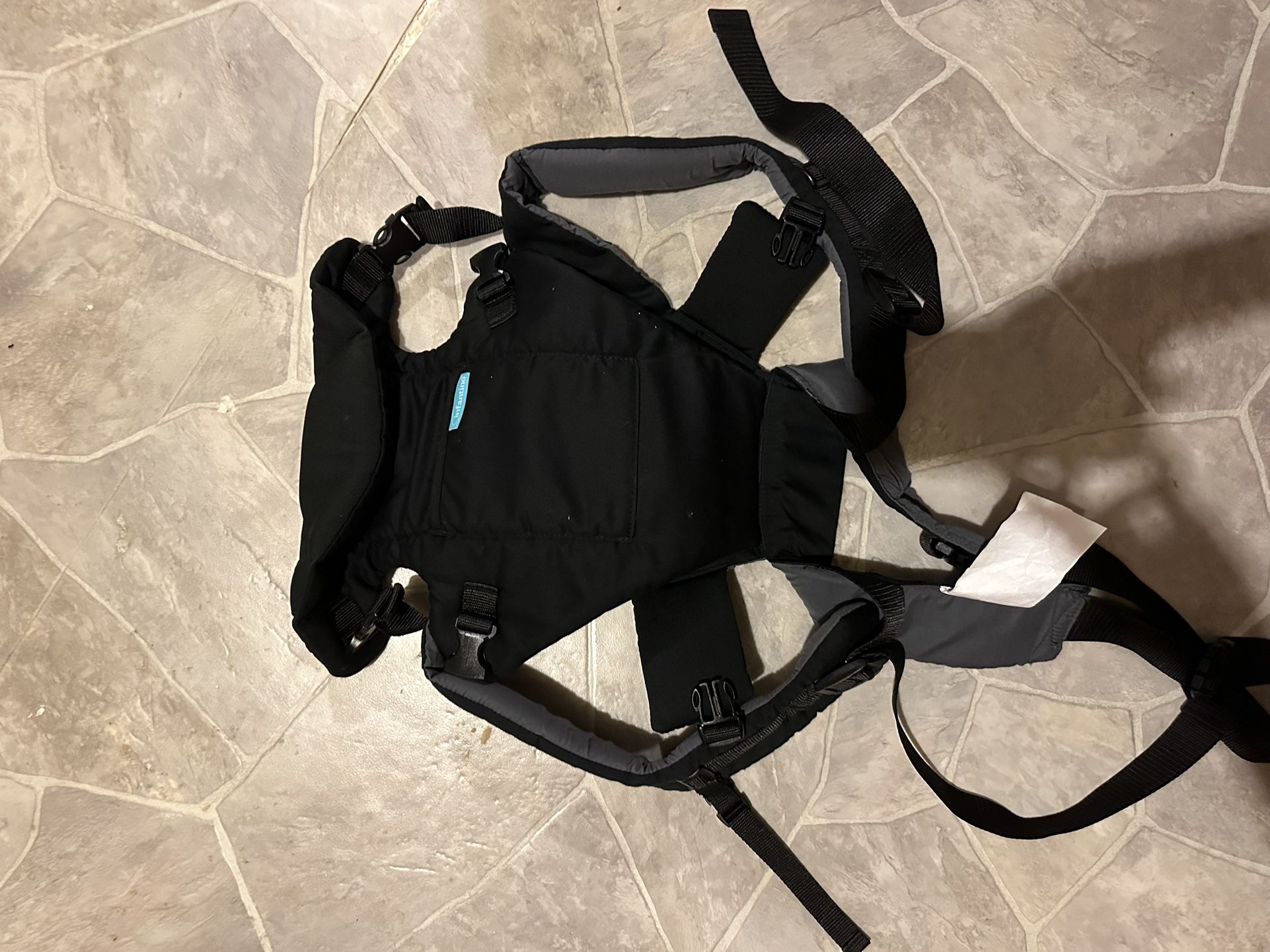 infantino carrier