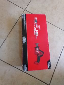 Milwaukee
M18 FUEL 18V Lithium-Ion Brushless Cordless HACKZALL Reciprocating Saw (Tool-Only)