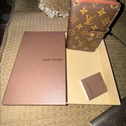 🔥Authentic Lv Monogram Canvas Porte Papier Zipper Wallet W/Box  🔥