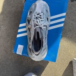 adiFORM Q Adidas Grey and White  8.5 Mens   