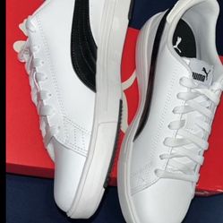 $75 Size 8.5 Puma Shoes 