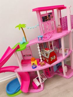 Barbie dream house