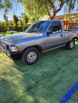 1991 Toyota Pick-Up