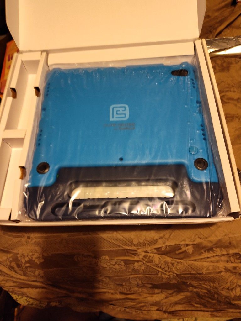 BUDDY Tablet Case
