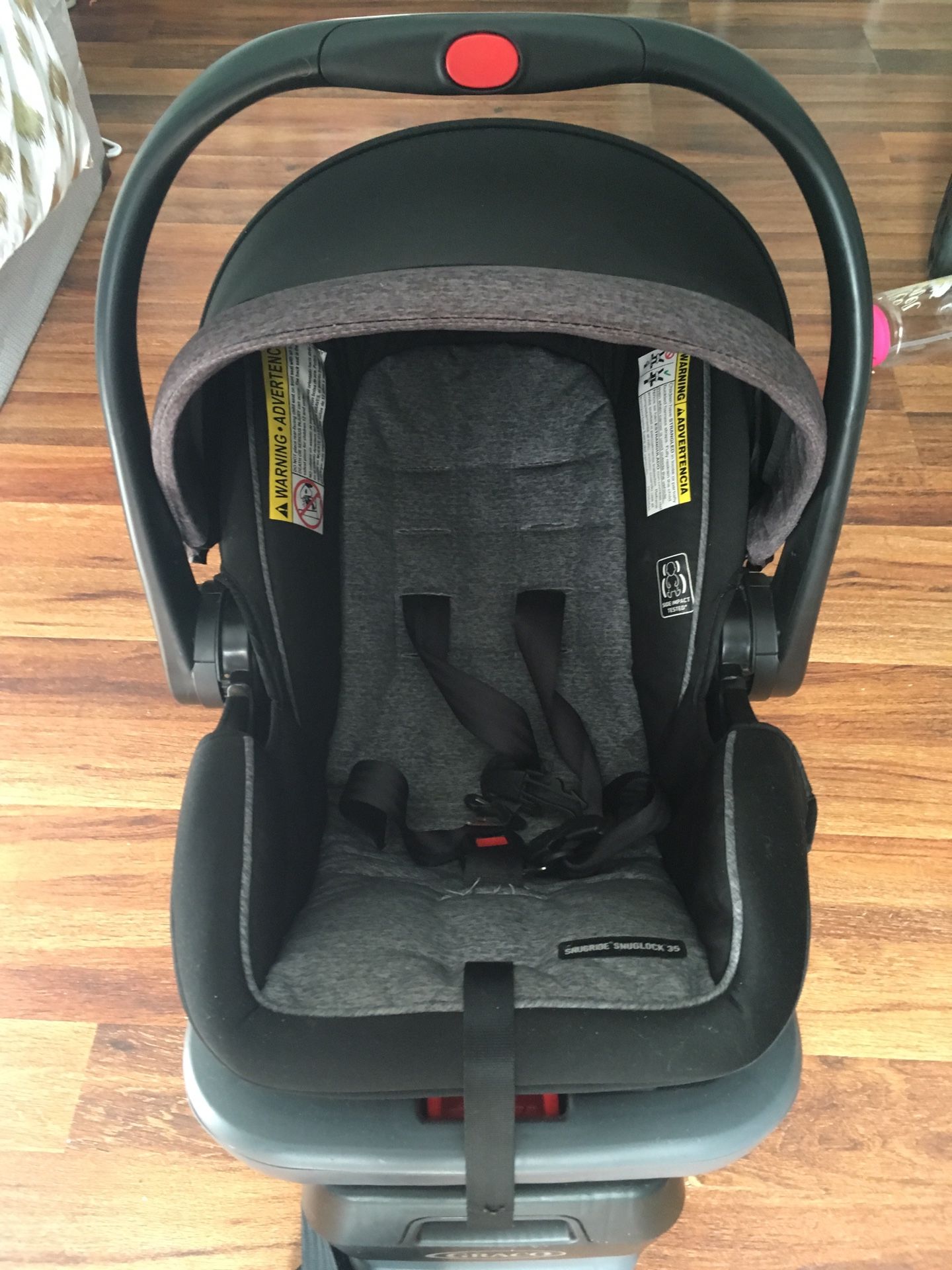 Graco Car Seat with base