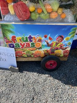 cart for preparing chopped fruit