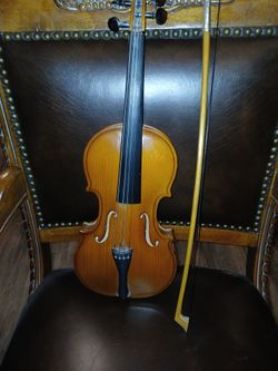 Russian Violin & Bow 