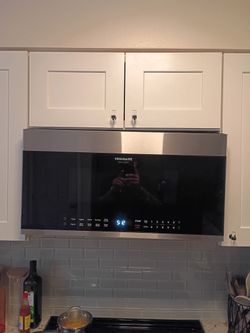 Over The Range Microwave Frigidaire