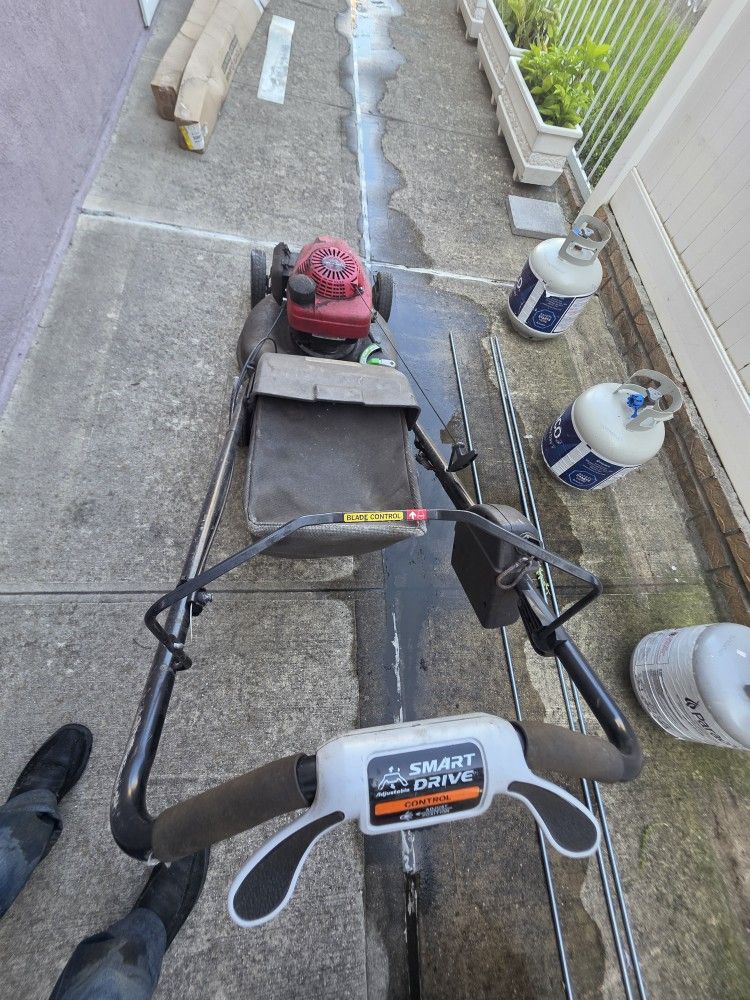 Honda Lawn Mower Model # HRR216K10VLWA