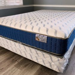 King Size Supreme Orthopedic Mattress And Boxspring 