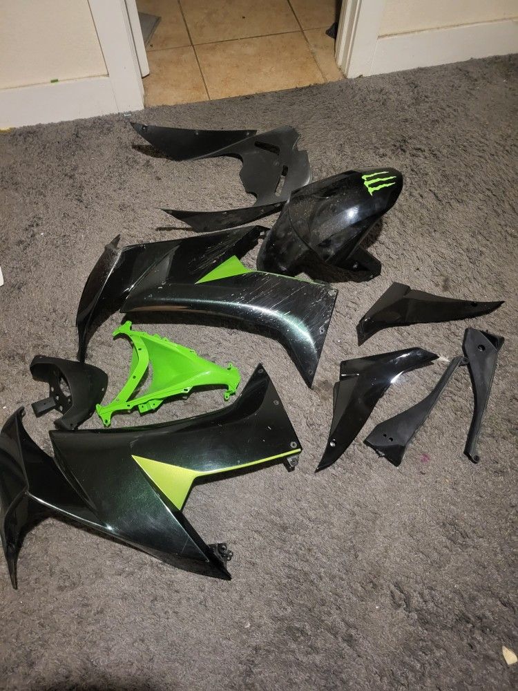 2008-2010 Kawasaki Ninja zx10r parts