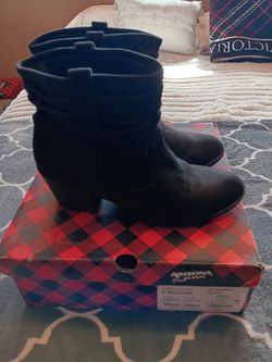 Womens Bootie Boots Size 8