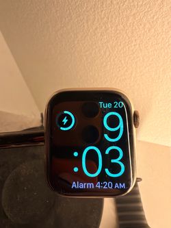 Apple Watch Series 9 — GPS + Cellular