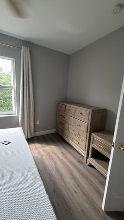 Wood Dresser