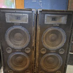 Speakers W/ Built In Mixer