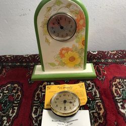 RELOJ ANTIGUO DE MADERA Y CRISTAL CON RELOJ DE RESPUESTO 