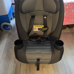 Safety 1st Convertible Car Seat