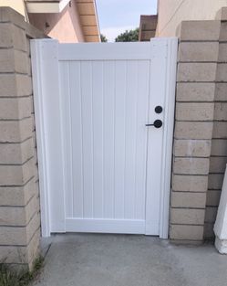 Vinyl Gates 