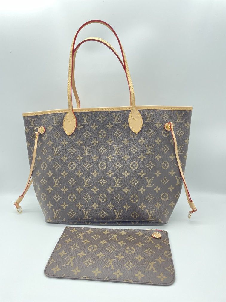 Women's Louis Vuitton Neverfull MM Tote Bag