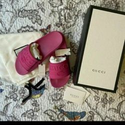 Gucci Fuschia Pink Pool Slide Sandal