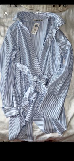 Abercrombie striped Dress Shirt Medium