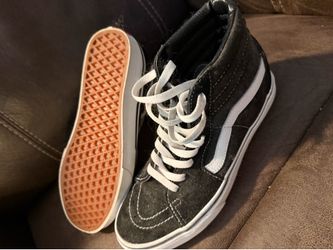 Women’s high top vans
