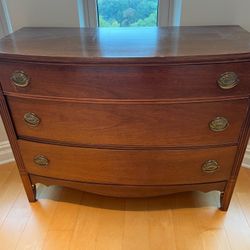 Beautiful Vintage Dresser
