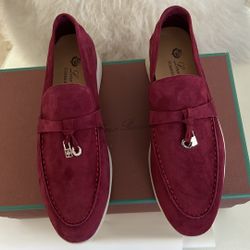 LORO PIANA Summer Walk-Size 38