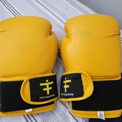 Boxing Gloves 