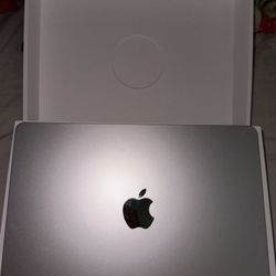 MacBook Air M4 2025