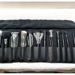 E.L.F. 15-Piece Makeup Brush Set & Travel Roll (12 NEW - 3 Used Once)