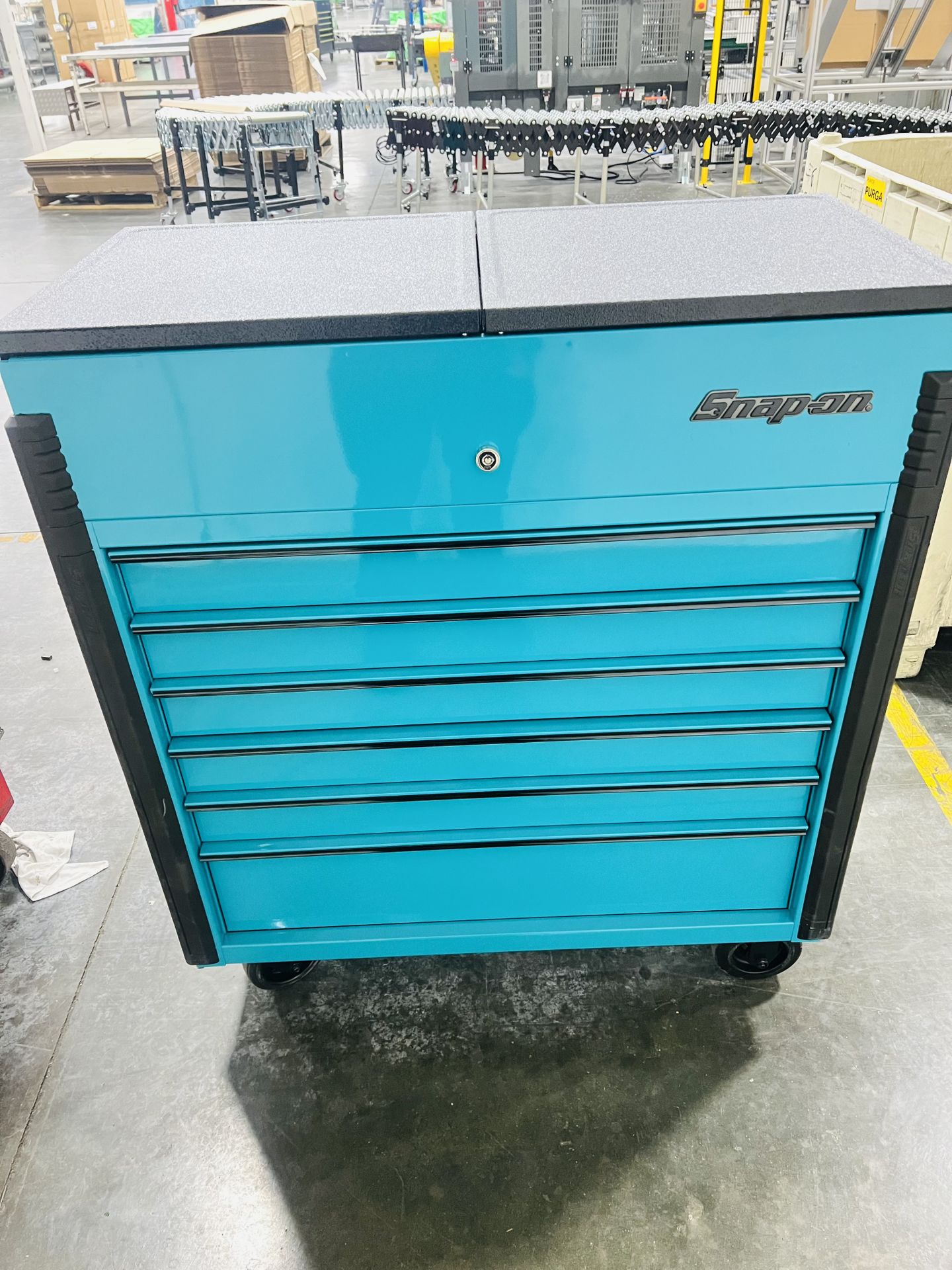 Brand new Snap on tool box for Sale in Naval Air Station Point Mugu, CA ...