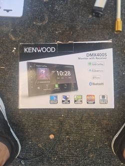 Kenwood DMX400S Monitor with Receiver