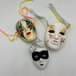 Vintage Mardi Gras Porcelain Masks Wall Decor Set Of 3 