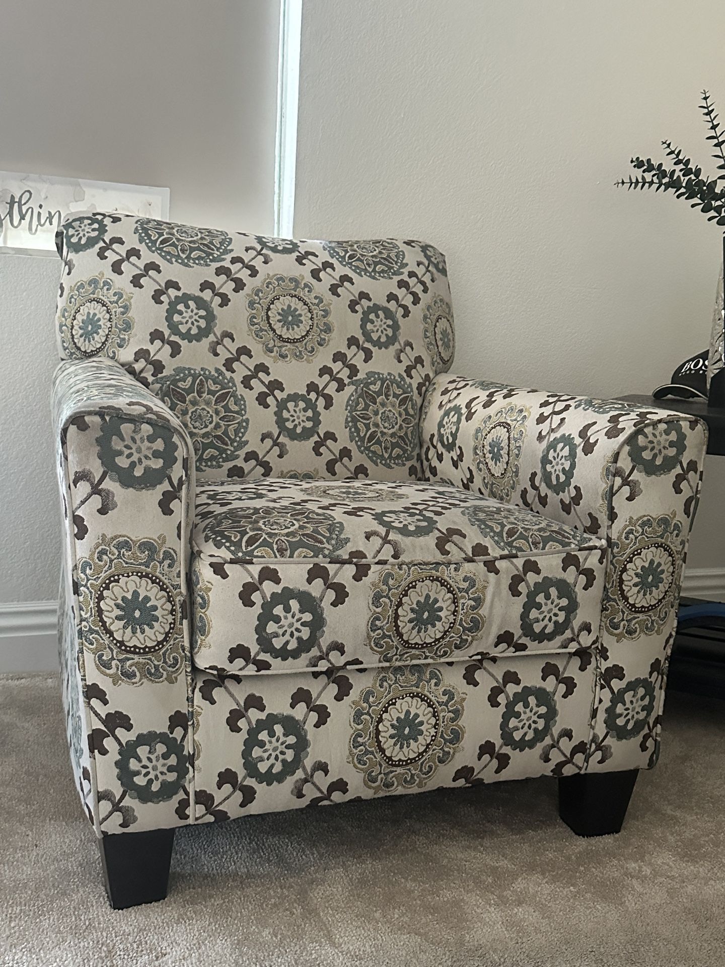 Hayesdale Accent Chair