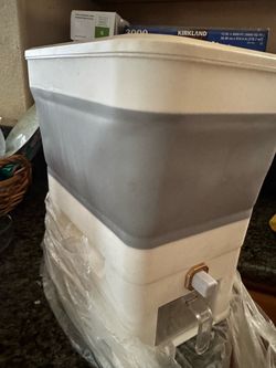 Rice dispenser